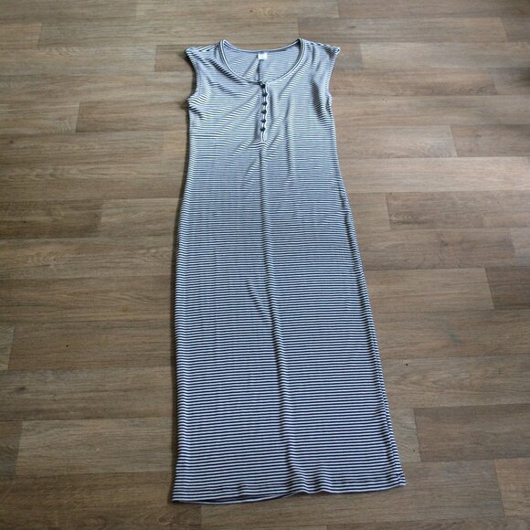 Old Navy Set of 2 Black Ribbed Dress and Black White Striped Ribbed Dress Sz Sm - Picture 4 of 9